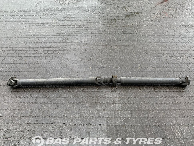 Renault Aandrijfas Renault 7422457056 - Drive shaft for Truck: picture 1 Renault Aandrijfas Renault 7422457056 - Drive shaft for Truck: picture 1