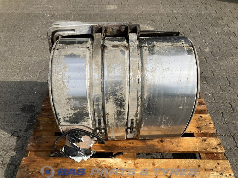 Renault Premium Euro 4-5 Uitlaatdemper Renault 7420899867 - Muffler for Truck: picture 4 Renault Premium Euro 4-5 Uitlaatdemper Renault 7420899867 - Muffler for Truck: picture 4