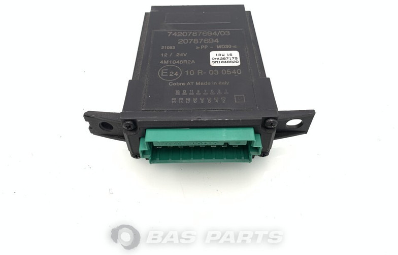 Renault Regelunit afstandsbediening Renault 7420787694 - Electrical system for Truck: picture 1 Renault Regelunit afstandsbediening Renault 7420787694 - Electrical system for Truck: picture 1