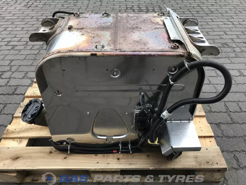 Renault Uitlaatdemper Renault 7421750067 - Muffler for Truck: picture 3 Renault Uitlaatdemper Renault 7421750067 - Muffler for Truck: picture 3