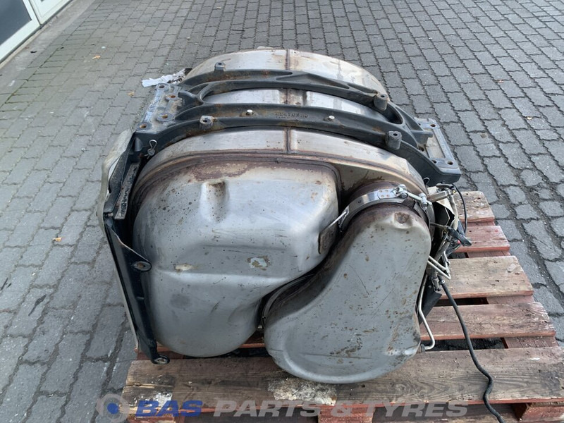 Renault Uitlaatdemper Renault 7422396038 - Muffler for Truck: picture 1 Renault Uitlaatdemper Renault 7422396038 - Muffler for Truck: picture 1