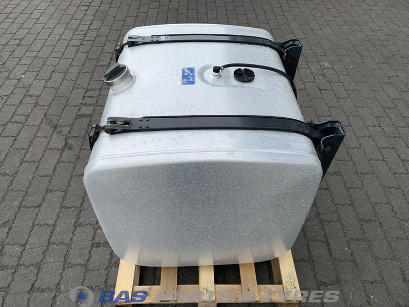 Scania - Fuel tank for Truck: picture 2 Scania - Fuel tank for Truck: picture 2