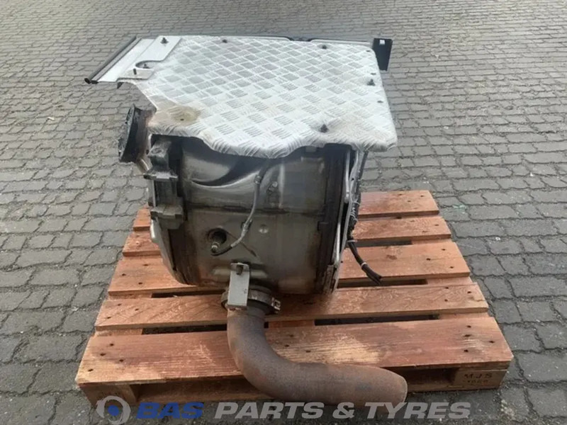 Scania Uitlaatdemper Scania 2521072 - Muffler/ Exhaust system for Truck: picture 3 Scania Uitlaatdemper Scania 2521072 - Muffler/ Exhaust system for Truck: picture 3