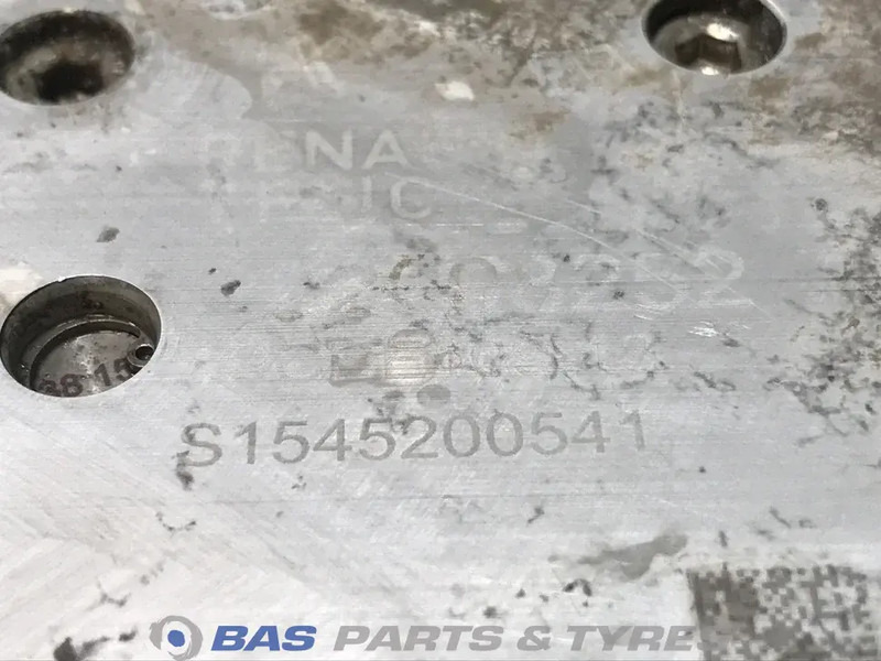 Renault AdBlue pomp Renault 7421679299 - Spare parts for Truck: picture 5 Renault AdBlue pomp Renault 7421679299 - Spare parts for Truck: picture 5