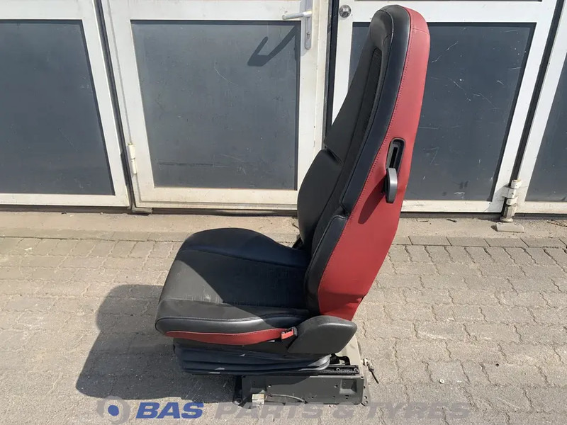 Volvo FH4 Bijrijdersstoel Volvo 82201655 - Seat for Truck: picture 2 Volvo FH4 Bijrijdersstoel Volvo 82201655 - Seat for Truck: picture 2