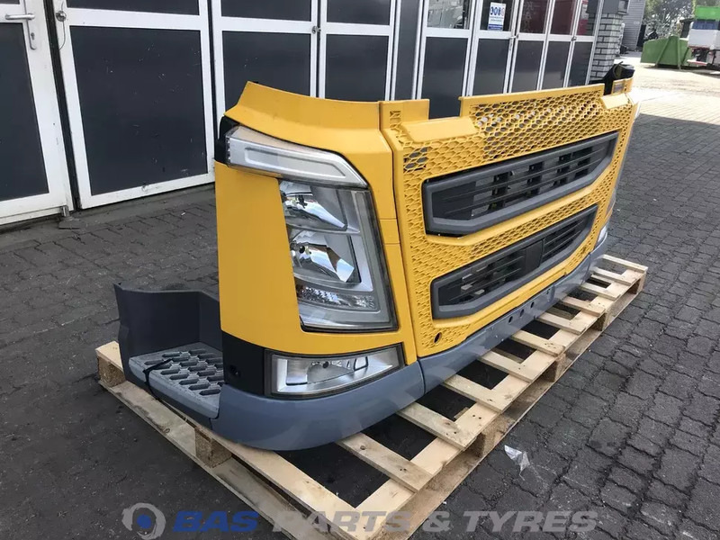 Volvo FH4 - Bumper for Truck: picture 3 Volvo FH4 - Bumper for Truck: picture 3