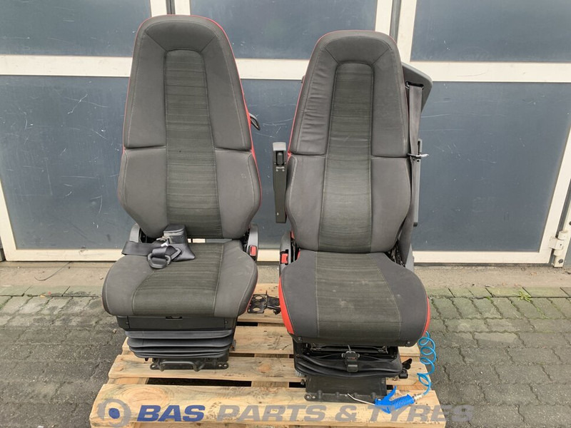 Volvo FH4 Stoelen set Volvo 84160057 - Seat for Truck: picture 1 Volvo FH4 Stoelen set Volvo 84160057 - Seat for Truck: picture 1