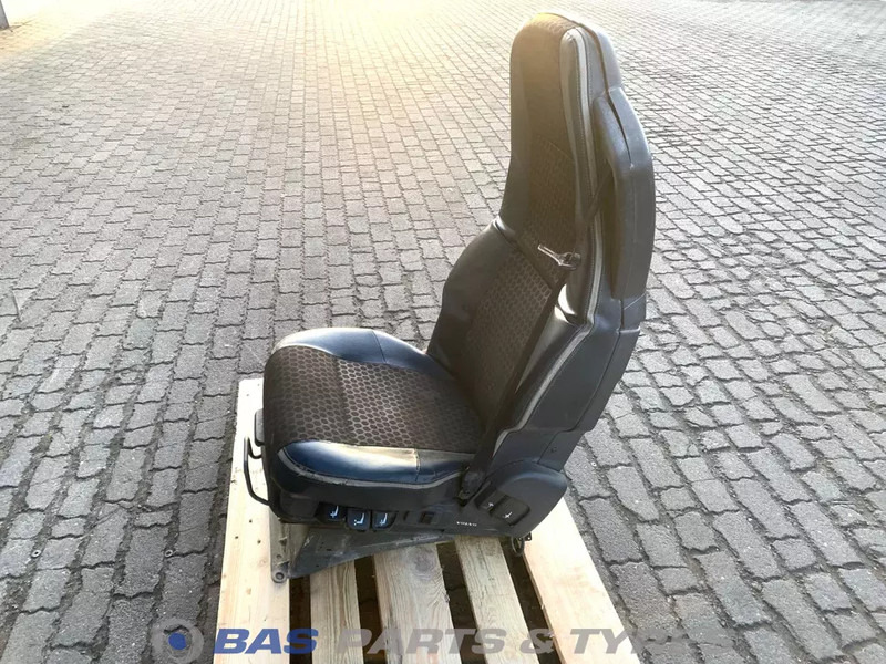 Volvo FM3 Bestuurdersstoel Volvo 21139478 - Seat for Truck: picture 4 Volvo FM3 Bestuurdersstoel Volvo 21139478 - Seat for Truck: picture 4