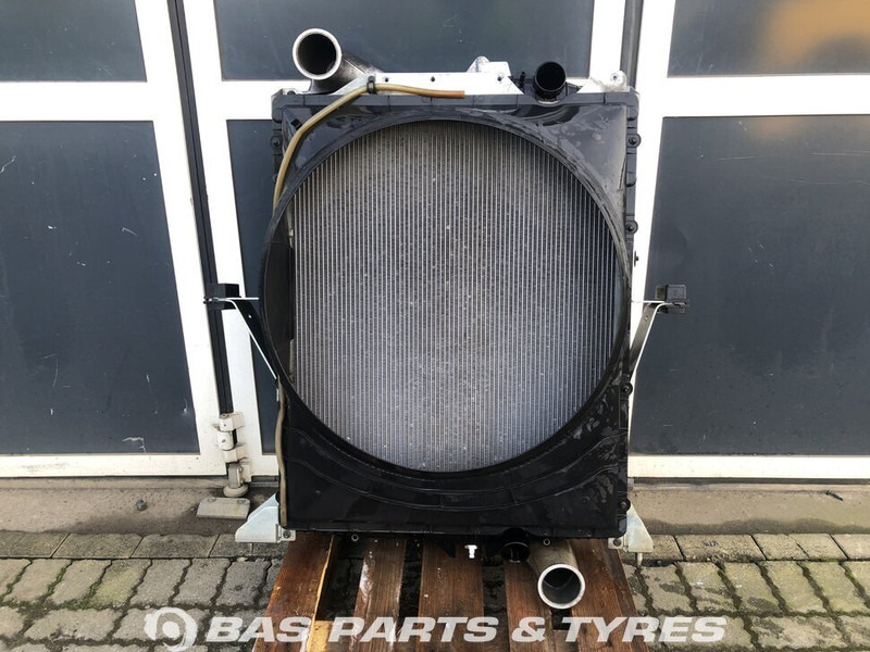 Volvo FM3 - Radiator for Truck: picture 1 Volvo FM3 - Radiator for Truck: picture 1