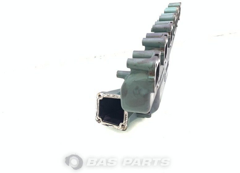 Volvo Inlaatspruitstuk Volvo 21723695 - Intake manifold for Truck: picture 3 Volvo Inlaatspruitstuk Volvo 21723695 - Intake manifold for Truck: picture 3