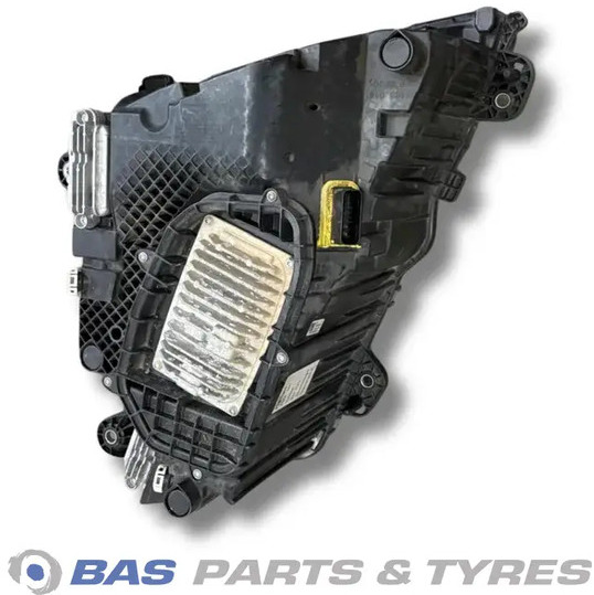 Volvo Koplamp 22656780 - Headlight for Truck: picture 2 Volvo Koplamp 22656780 - Headlight for Truck: picture 2