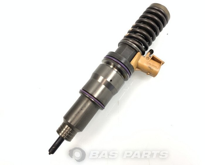 Volvo - Fuel filter for Truck: picture 1 Volvo - Fuel filter for Truck: picture 1