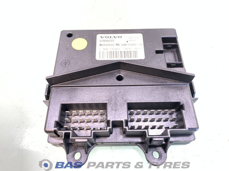 Volvo - Cab and interior for Truck: picture 1 Volvo - Cab and interior for Truck: picture 1