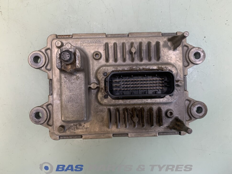Volvo Regeleenheid Ad-Blue Volvo 21870094 - ECU for Truck: picture 2 Volvo Regeleenheid Ad-Blue Volvo 21870094 - ECU for Truck: picture 2