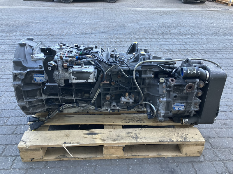 ZF XF106 - Gearbox for Truck: picture 1 ZF XF106 - Gearbox for Truck: picture 1