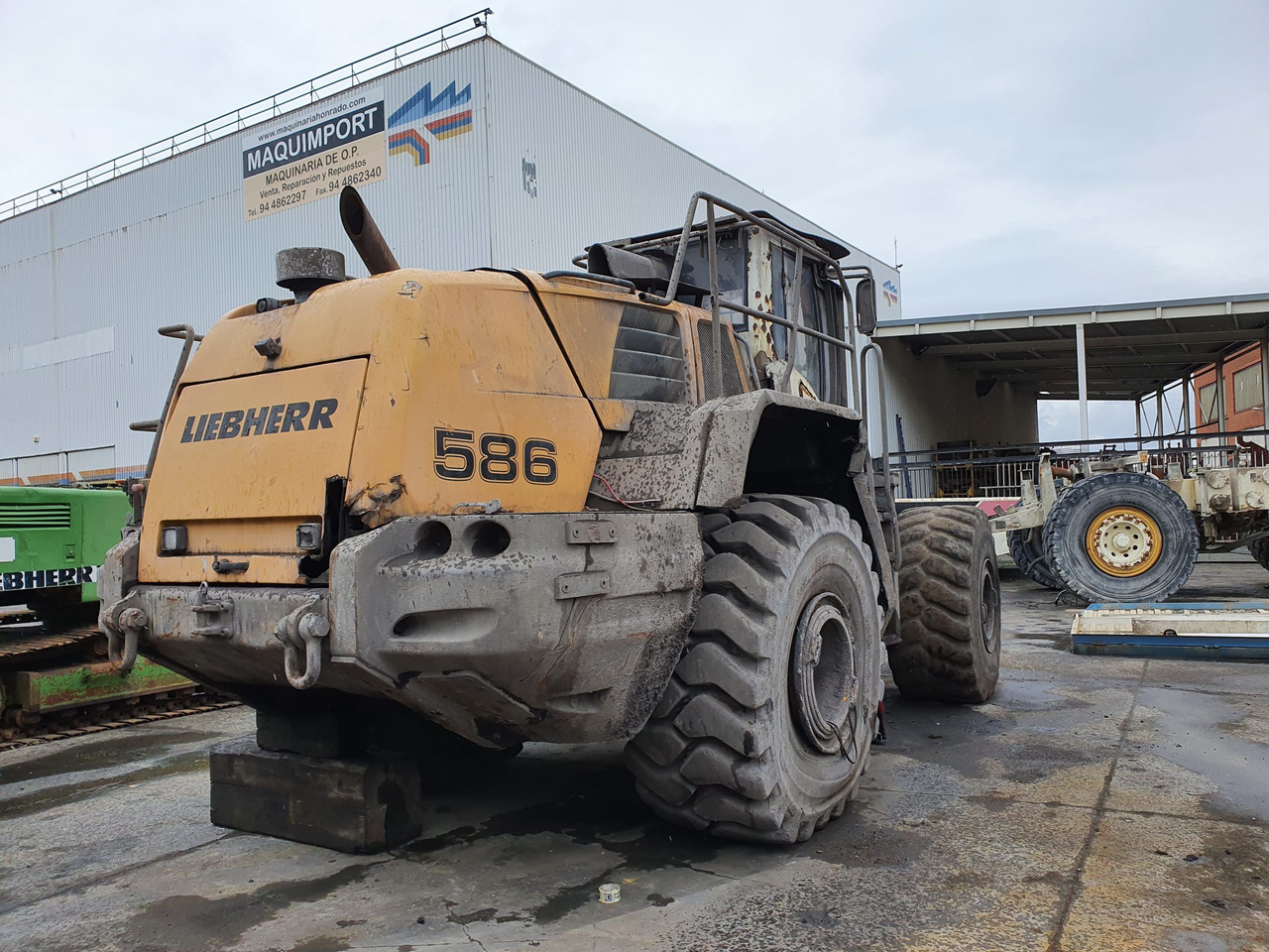 LIEBHERR L586 (2012) N/S: VATZ0461KZB032127 - Wheel loader: picture 1 LIEBHERR L586 (2012) N/S: VATZ0461KZB032127 - Wheel loader: picture 1