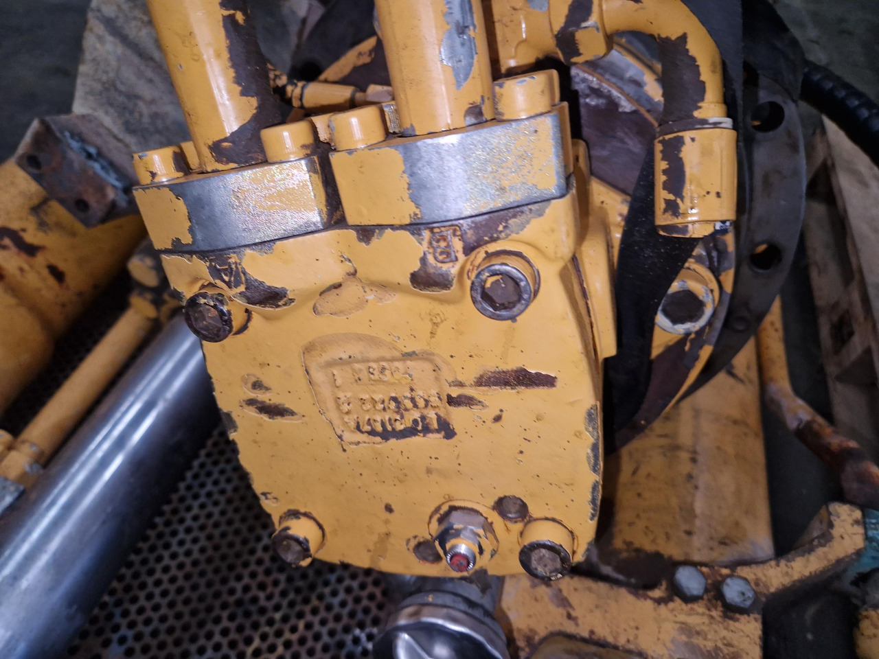 MOTOR DE GIRO FMF090 R944 - Hydraulic motor for Construction machinery: picture 1 MOTOR DE GIRO FMF090 R944 - Hydraulic motor for Construction machinery: picture 1