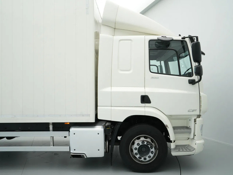 Box truck DAF CF 300 FA Sleeping Cab, New APK, Full Tank, New Tacho, 2t Laadklep: picture 7