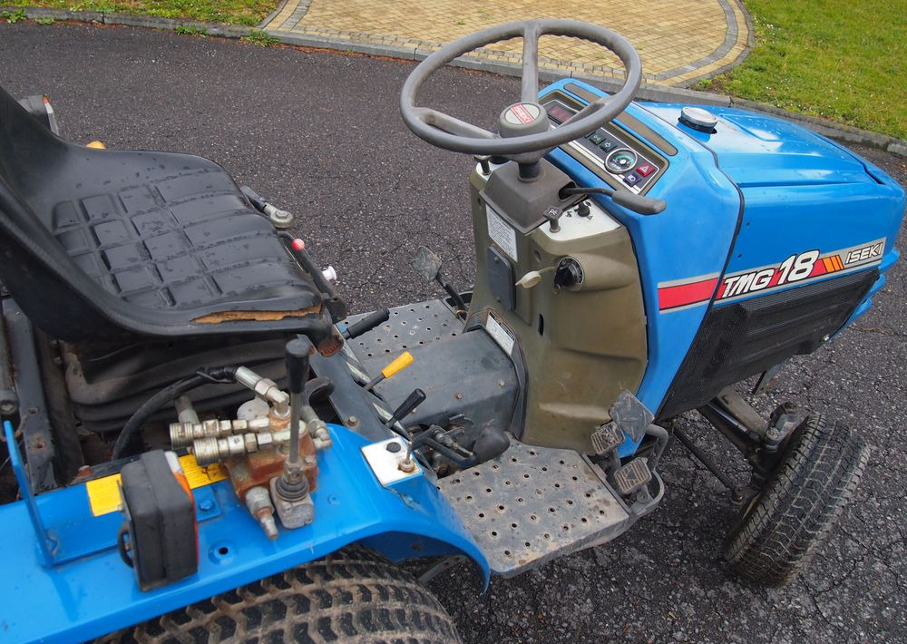 Kosiarka traktorek Iseki TMG T18 1995 hydro Diesel - Garden mower: picture 2 Kosiarka traktorek Iseki TMG T18 1995 hydro Diesel - Garden mower: picture 2