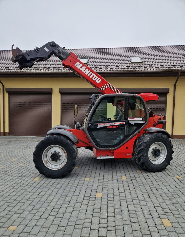 Ładowarka teleskopowa Manitou MLT 735-120 LSU 2012 Ładowarka teleskopowa Manitou MLT 735-120 LSU - Telescopic handler: picture 2 Ładowarka teleskopowa Manitou MLT 735-120 LSU 2012 Ładowarka teleskopowa Manitou MLT 735-120 LSU - Telescopic handler: picture 2