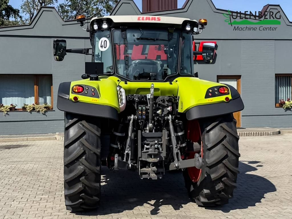 Claas Arion 440 - Farm tractor: picture 2 Claas Arion 440 - Farm tractor: picture 2