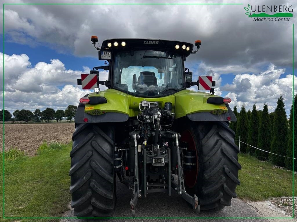 Farm tractor Claas Axion 800: picture 9