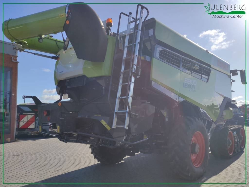 New Combine harvester Claas Lexion 8900 TT: picture 12