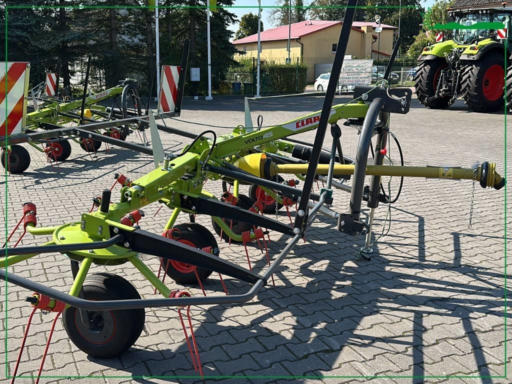 Claas Volto 45 - Tedder/ Rake: picture 4 Claas Volto 45 - Tedder/ Rake: picture 4
