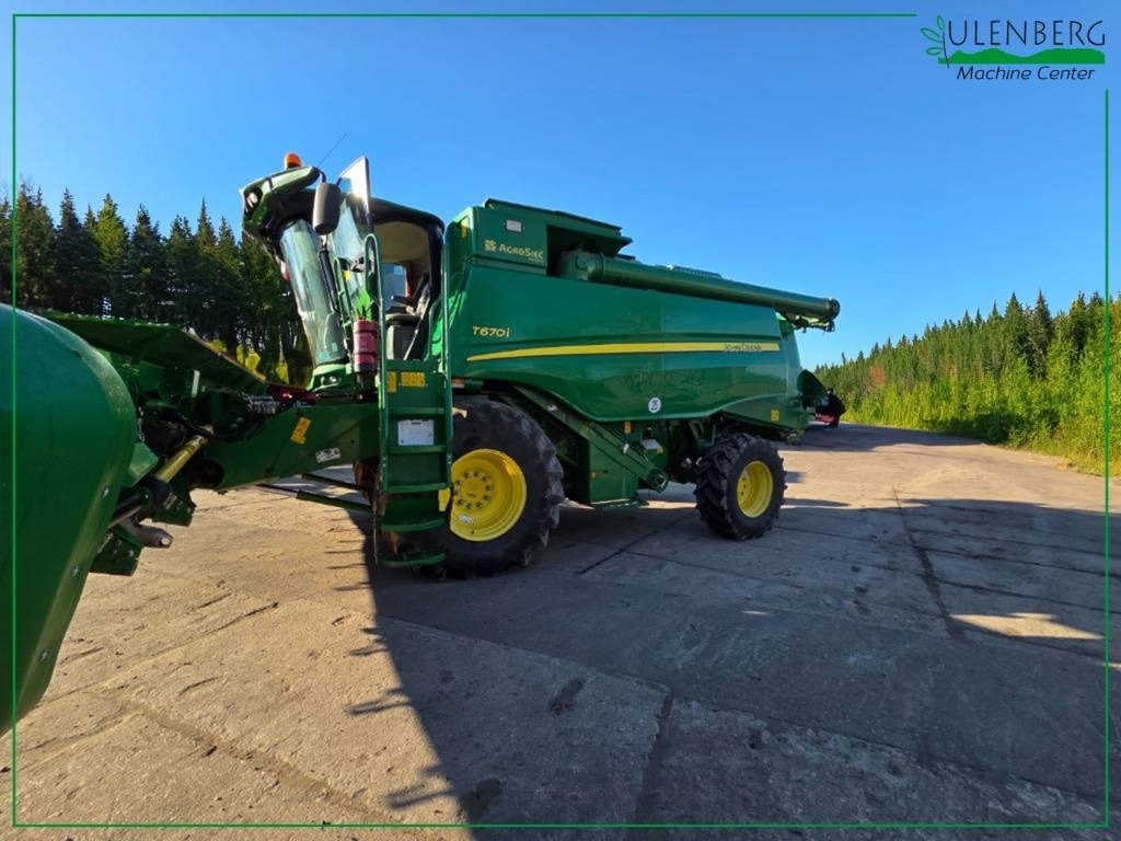 John Deere T 670 i - Combine harvester: picture 5 John Deere T 670 i - Combine harvester: picture 5