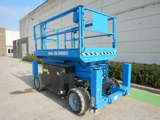 Genie GS2669DC  - Scissor lift: picture 3 Genie GS2669DC  - Scissor lift: picture 3