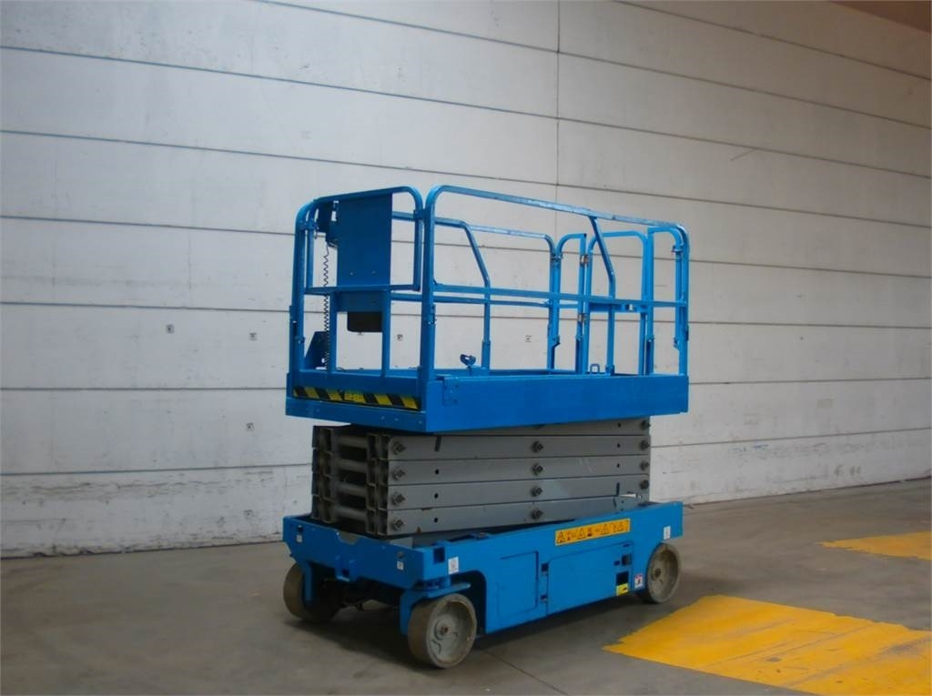 Genie GS3246 - Scissor lift: picture 4 Genie GS3246 - Scissor lift: picture 4