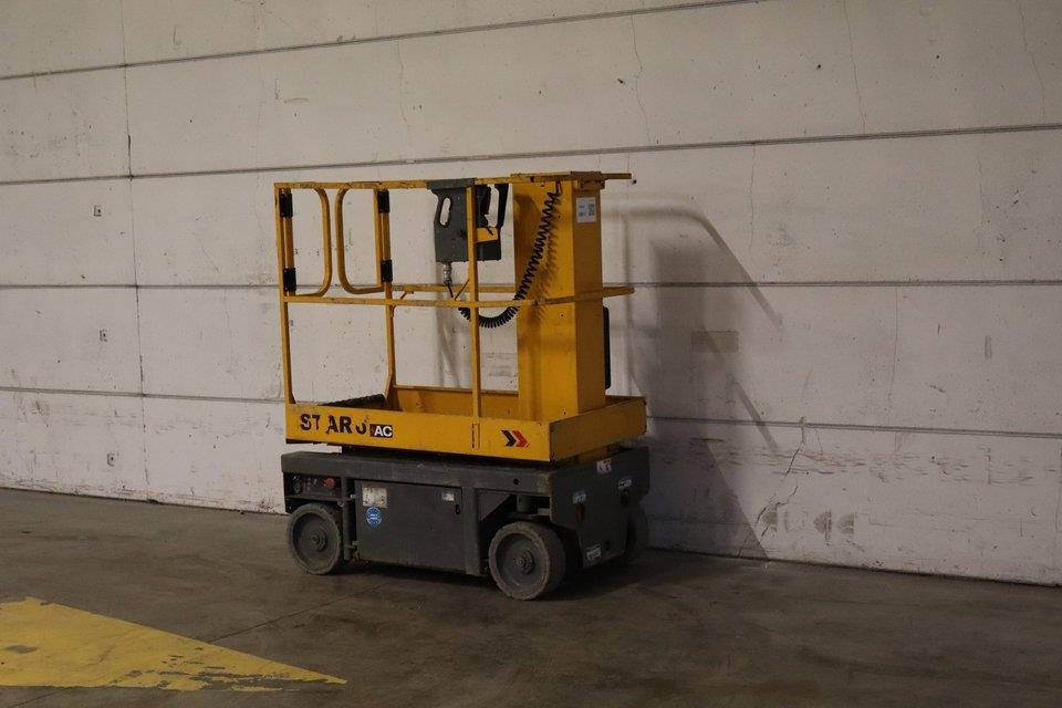 Haulotte STAR 6AC - Vertical mast lift: picture 2 Haulotte STAR 6AC - Vertical mast lift: picture 2