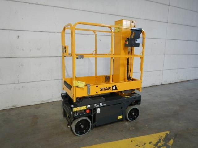 Haulotte STAR8S AE - Vertical mast lift: picture 2 Haulotte STAR8S AE - Vertical mast lift: picture 2