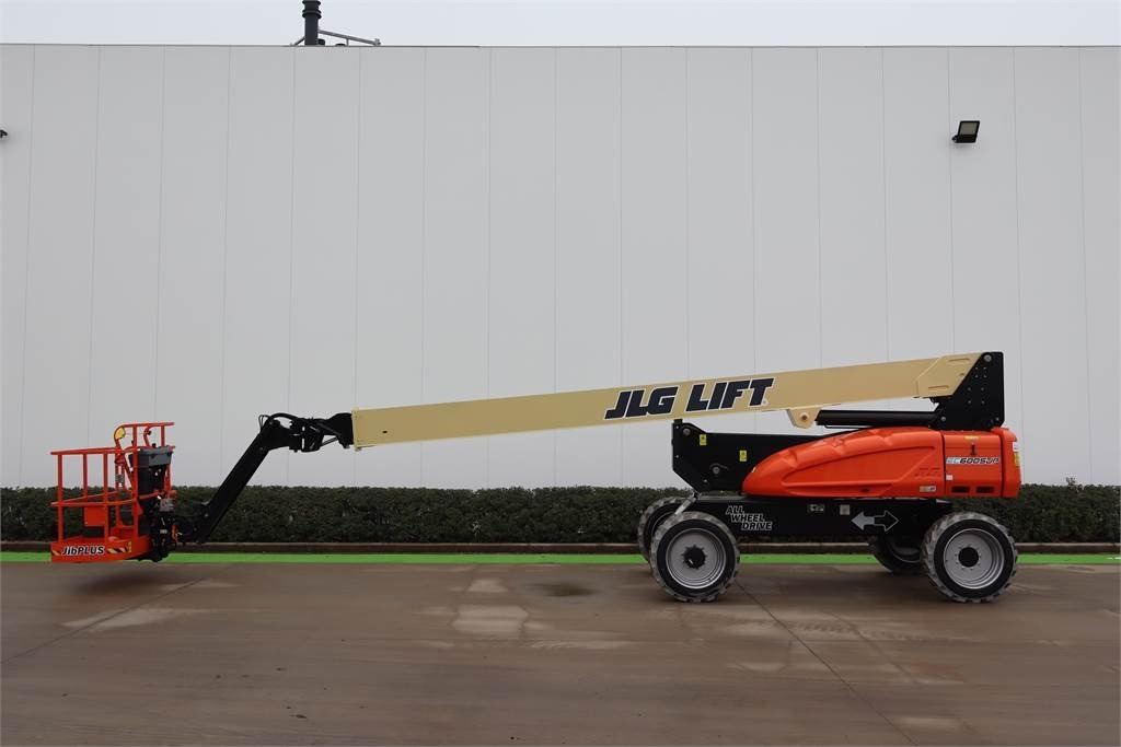 JLG EC 600SJP - Telescopic boom: picture 1 JLG EC 600SJP - Telescopic boom: picture 1