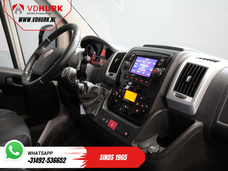 Fiat Ducato 2.3 MJ 120 pk L2H2 BPM VRIJ! Glasresteel/ Glastransporter/ Glaswagen/ Navi/ Climate/ Camera/ 2.5t Trekverm/ Imperiaal - Small van: picture 3 Fiat Ducato 2.3 MJ 120 pk L2H2 BPM VRIJ! Glasresteel/ Glastransporter/ Glaswagen/ Navi/ Climate/ Camera/ 2.5t Trekverm/ Imperiaal - Small van: picture 3