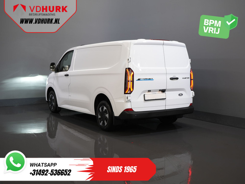 Ford E-Transit Custom 320 Trend 65 kWh 328 km WLTP LED/ Snellader/ Standkachel/ Stoelverw./ Carplay/ Climate/ Camera/ PDC/ Cruise - Small van, Electric van: picture 2 Ford E-Transit Custom 320 Trend 65 kWh 328 km WLTP LED/ Snellader/ Standkachel/ Stoelverw./ Carplay/ Climate/ Camera/ PDC/ Cruise - Small van, Electric van: picture 2