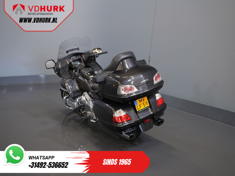 Honda GL 1800 Gold Wing MARGE/ Koffers/ Cruise/ Topkoffer/ Navi/ Radio - Motorcycle: picture 5 Honda GL 1800 Gold Wing MARGE/ Koffers/ Cruise/ Topkoffer/ Navi/ Radio - Motorcycle: picture 5