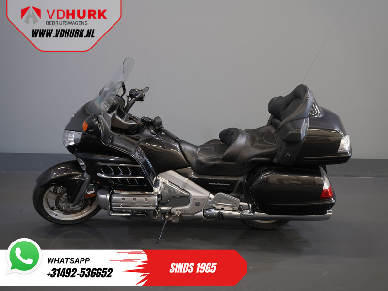 Honda GL 1800 Gold Wing MARGE/ Koffers/ Cruise/ Topkoffer/ Navi/ Radio - Motorcycle: picture 4 Honda GL 1800 Gold Wing MARGE/ Koffers/ Cruise/ Topkoffer/ Navi/ Radio - Motorcycle: picture 4