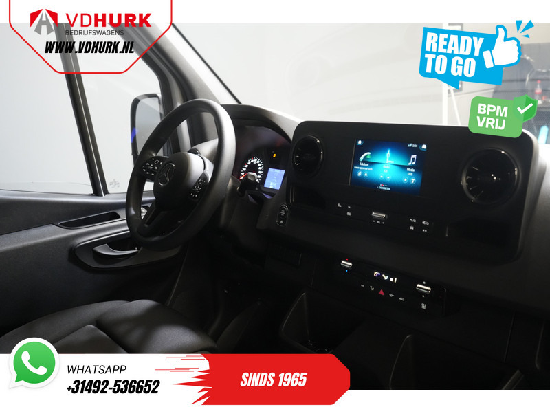 Mercedes-Benz Sprinter 211 Aut. L2H2 BPM VRIJ/ LED/ Standkachel/ Stoelverw./ Carplay/ Cruise/ Camera - Small van: picture 3 Mercedes-Benz Sprinter 211 Aut. L2H2 BPM VRIJ/ LED/ Standkachel/ Stoelverw./ Carplay/ Cruise/ Camera - Small van: picture 3