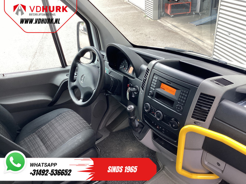 Mercedes-Benz Sprinter Mercedes-Benz 313 2.2 CDI Aut. E6 L2H2 €10.890 Incl. BTW BPM VRIJ! EXPORT ONLY Combi/ 9 Persoons/ Kombi/ 9P/ Airco/ Rolstoellift - Minibus, Passenger van: picture 3 Mercedes-Benz Sprinter Mercedes-Benz 313 2.2 CDI Aut. E6 L2H2 €10.890 Incl. BTW BPM VRIJ! EXPORT ONLY Combi/ 9 Persoons/ Kombi/ 9P/ Airco/ Rolstoellift - Minibus, Passenger van: picture 3