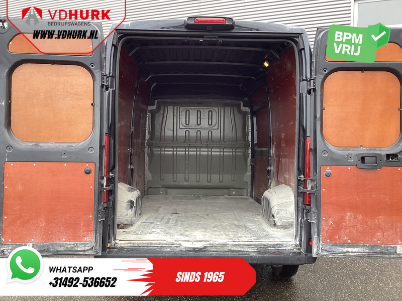 Opel Movano 35 2.2 CDTI 140 pk Aut. L2H2 NL Auto/ LED/ Virtual Cockpit/ Carplay/ Climate/ Navi/ Cruise/ Camera/ DAB - Panel van: picture 5 Opel Movano 35 2.2 CDTI 140 pk Aut. L2H2 NL Auto/ LED/ Virtual Cockpit/ Carplay/ Climate/ Navi/ Cruise/ Camera/ DAB - Panel van: picture 5
