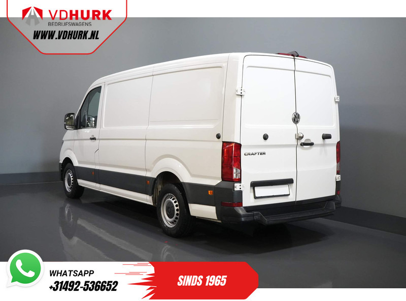 Volkswagen Crafter 2.0 TDI L3H2 Gev.stoel/ CarPlay/ Camera/ Cruise/ Airco/ 270Gr. deuren - Small van: picture 2 Volkswagen Crafter 2.0 TDI L3H2 Gev.stoel/ CarPlay/ Camera/ Cruise/ Airco/ 270Gr. deuren - Small van: picture 2