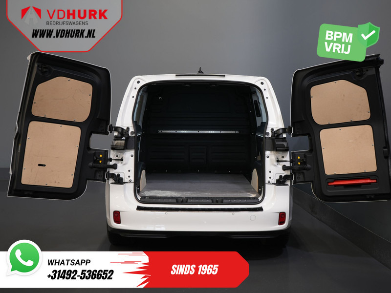 Volkswagen ID. Buzz Cargo 77 kWh 423km WLTP LED/ Climate/ Carplay/ Adapt. Cruise/ Stoelverw./ Camera/ PDC - Panel van, Electric van: picture 5 Volkswagen ID. Buzz Cargo 77 kWh 423km WLTP LED/ Climate/ Carplay/ Adapt. Cruise/ Stoelverw./ Camera/ PDC - Panel van, Electric van: picture 5