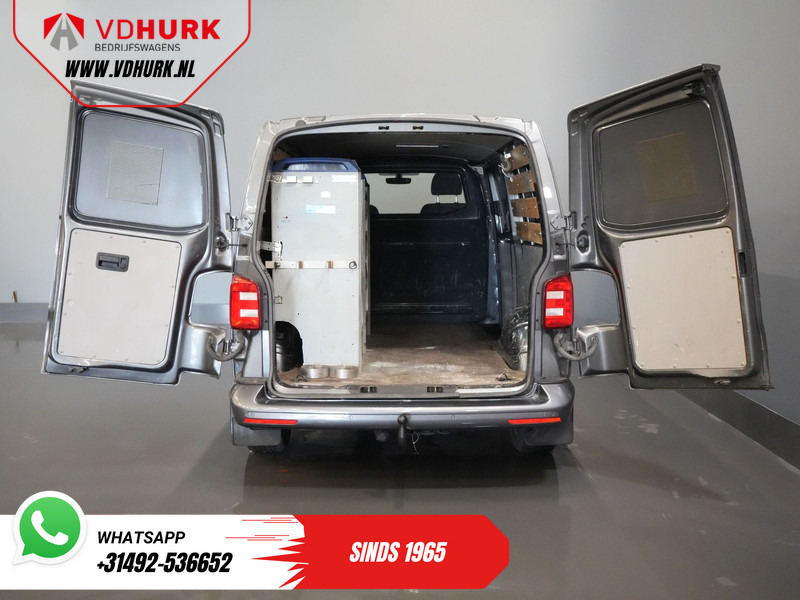 Volkswagen Transporter 2.0 TDI 150 pk DSG Aut. L2 BPM VRIJ! Carplay/ 2.5t Trekverm./ LMV/ Cruise/ Navi/ Trekhaak - Small van: picture 5 Volkswagen Transporter 2.0 TDI 150 pk DSG Aut. L2 BPM VRIJ! Carplay/ 2.5t Trekverm./ LMV/ Cruise/ Navi/ Trekhaak - Small van: picture 5