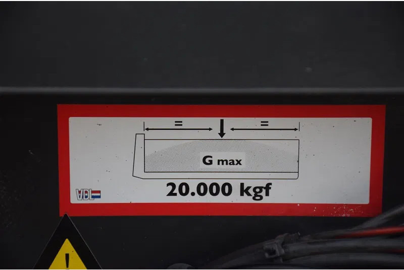 Iveco Trakker AD260T36 - Hook lift truck: picture 4 Iveco Trakker AD260T36 - Hook lift truck: picture 4