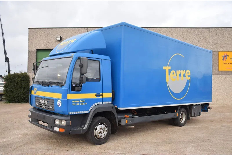 MAN L2000 - Box truck: picture 1 MAN L2000 - Box truck: picture 1