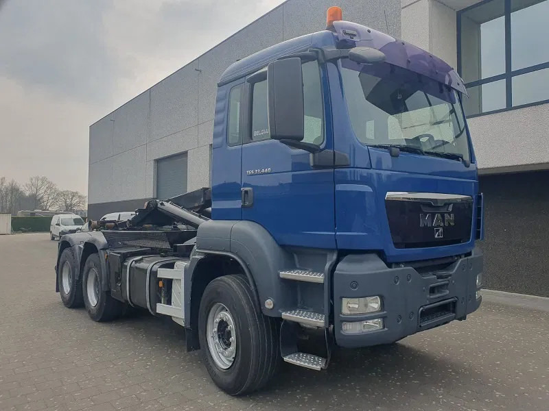 MAN TGS 33.440 - Hook lift truck: picture 2 MAN TGS 33.440 - Hook lift truck: picture 2