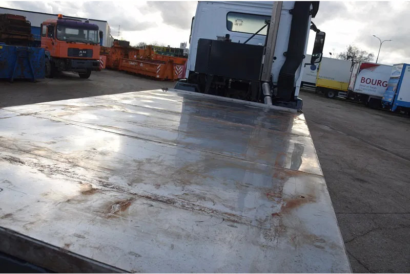 Dropside/ Flatbed truck Mercedes-Benz Arocs 1836: picture 8