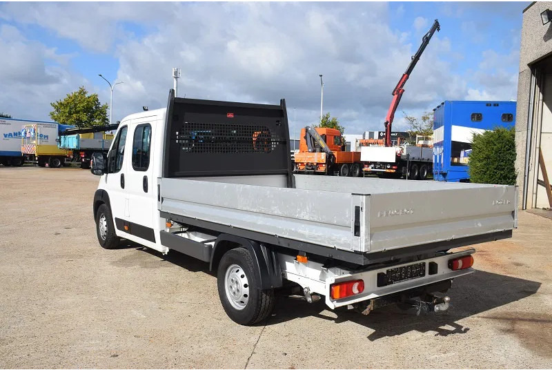 Peugeot Boxer BOXER 2.0 L -130 pk -L4 - Open body delivery van, Combi van: picture 5 Peugeot Boxer BOXER 2.0 L -130 pk -L4 - Open body delivery van, Combi van: picture 5