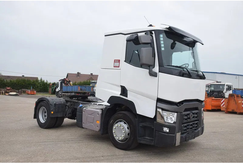 Renault T460 - Tractor unit: picture 4 Renault T460 - Tractor unit: picture 4